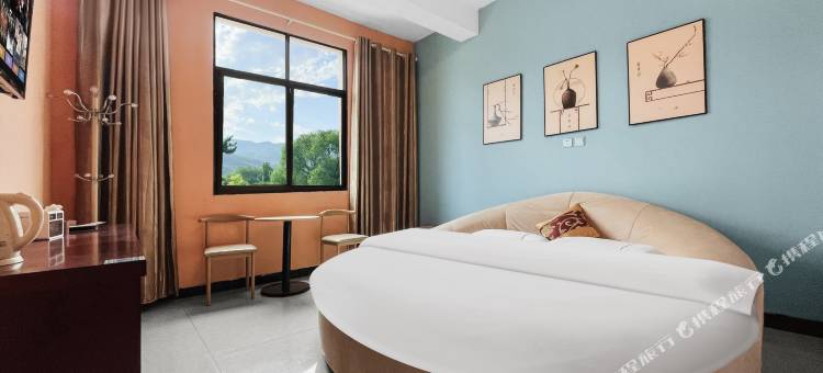 滇豪酒店(嵩明三十工店)图片