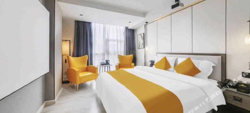 七夕酒店(郑州大学南路王胡砦地铁站店)图片