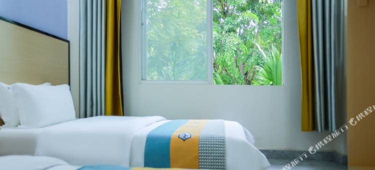 景洪闽江酒店(曼弄枫勐泐大佛寺店)图片