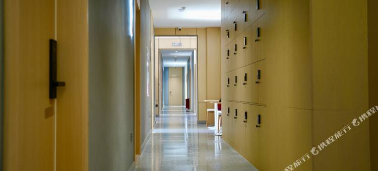 丽朵青旅酒店(石河子新疆军团军垦博物馆店)图片