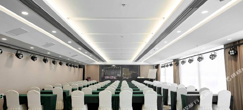 诸葛亮商务大酒店(沂南历山路店)图片