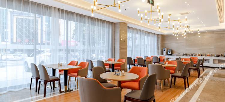 凯里亚德酒店(淮南万达广场龙湖公园店)图片