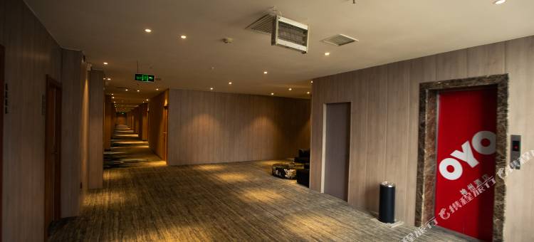 神州·照见酒店(渭南吾悦广场店)图片