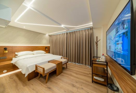 Jinding Xinxin Hotel Hotel Overview