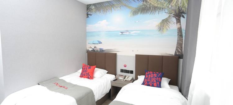 骏怡精选酒店(天津宝坻区汽车站店)图片