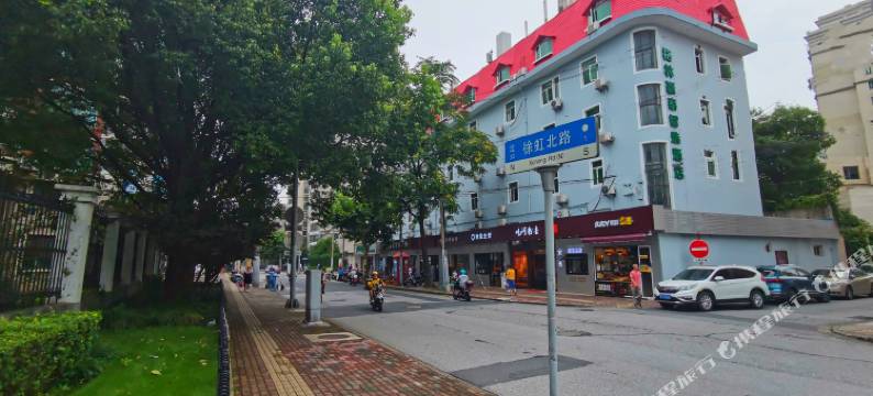 格林豪泰智选酒店(上海徐汇徐家汇宜山路地铁站店)图片