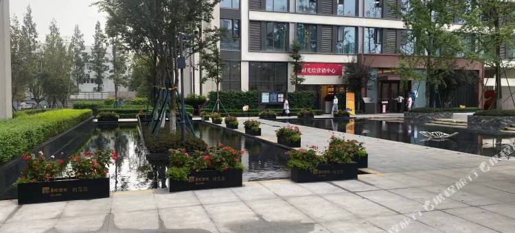 成都青葱年华公寓(金石路地铁站店)图片