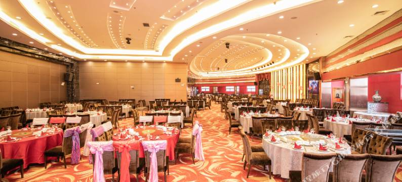 佛山皇帝酒店(顺德清晖园华盖路步行街店)图片