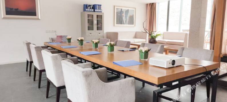 莲花府邸文化酒店(稻城亚丁景区游客中心店)图片