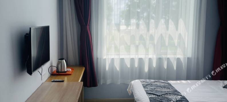 五大连池倚山假日酒店图片