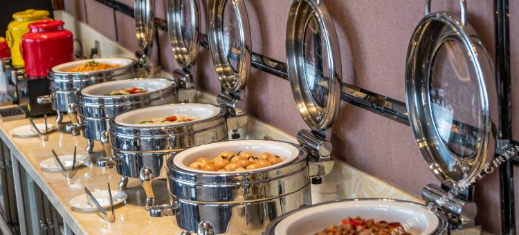 金庆盛大酒店(南宁青秀万达金湖广场地铁站店)图片