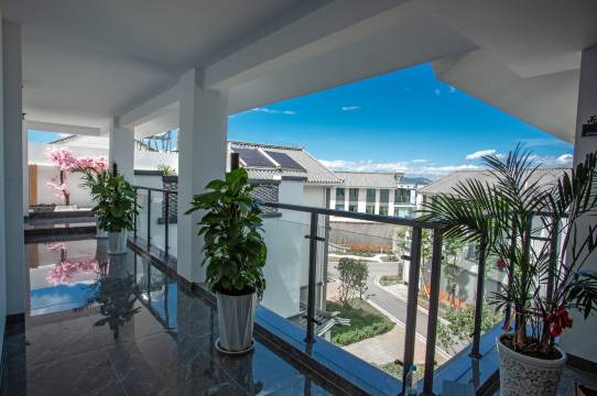 大理麓谷伴山智能VILLA民宿