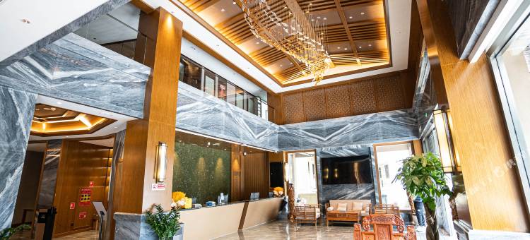 西双版纳勐邦雅假日酒店(勐泐大佛寺店)图片