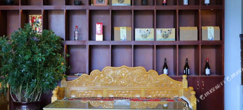 丹巴戈卡鼎泰民宿客栈图片