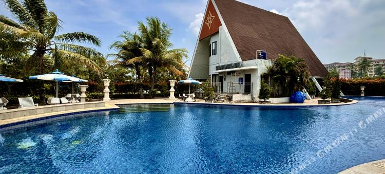 Nemuru Villa Ubud Anyer图片
