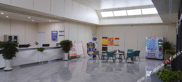 大柴旦星际野奢酒店图片