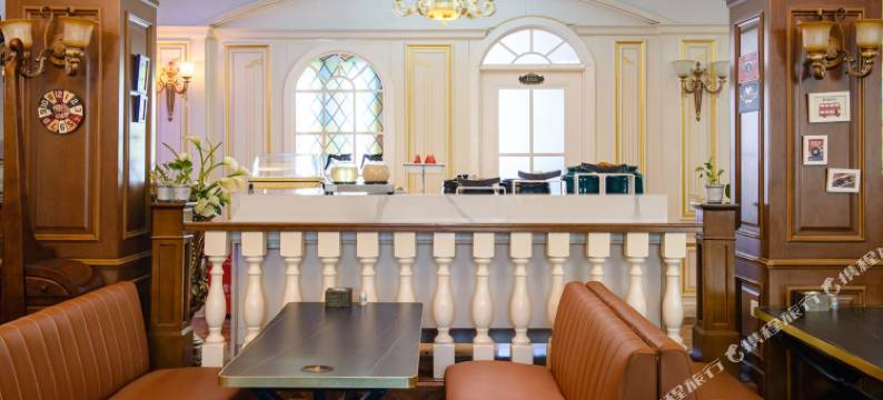 云茉里酒店(中宁人民广场汽车站店)图片