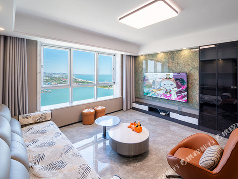 云海经典海景公寓(日照万平口灯塔广场店)