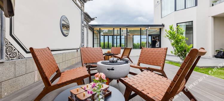 花筑·今栖山湖居(大理洱海生态廊道店)图片