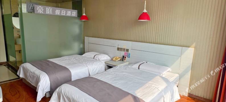 豪庭假日酒店(万达靓海金科店)图片