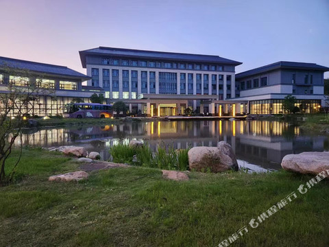 新县大别山迎宾馆(商学院店)