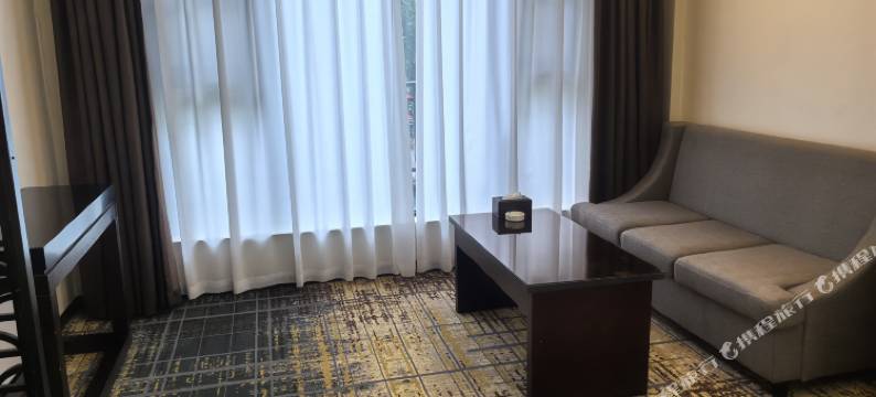 铂丽精品酒店(睢宁香榭梧桐店)图片