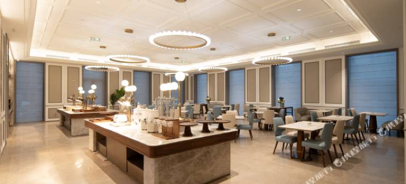 洛阳南昌路王府井美居酒店图片