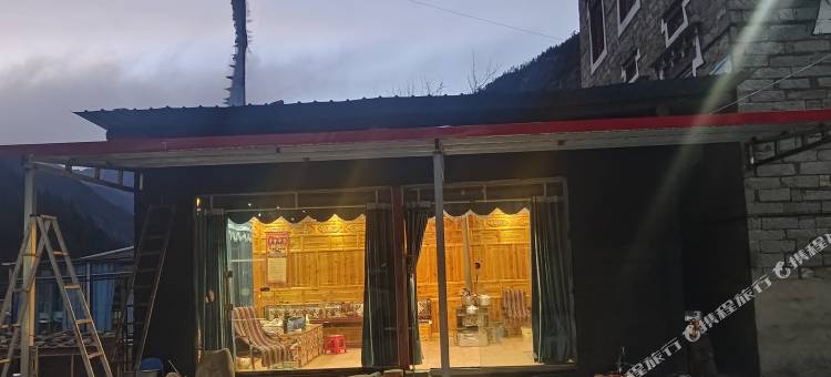 莲花湖景观民宿图片