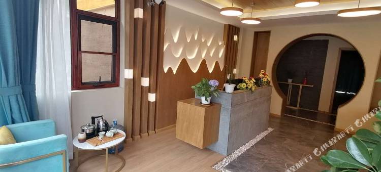 泸沽湖碧云居观云客栈(蒗放码头店)图片