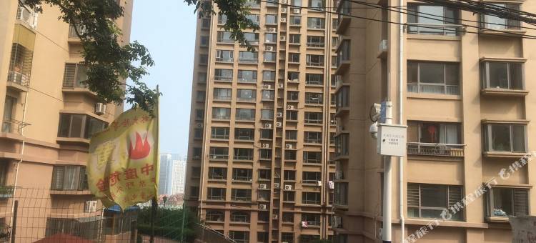 火车站栈桥中山路观象山豪华小高层公寓(禹城路分店)图片