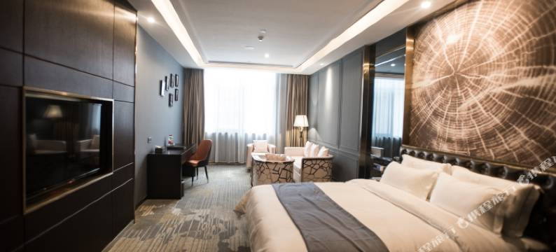 汨罗华美御廷酒店(汨罗站)图片