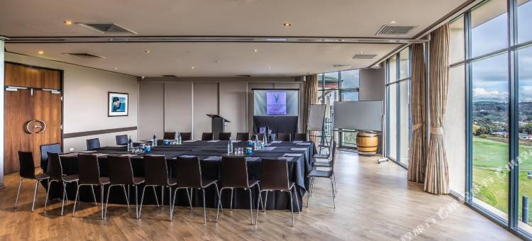 麦克拉肯乡村俱乐部酒店(McCracken Country Club)图片