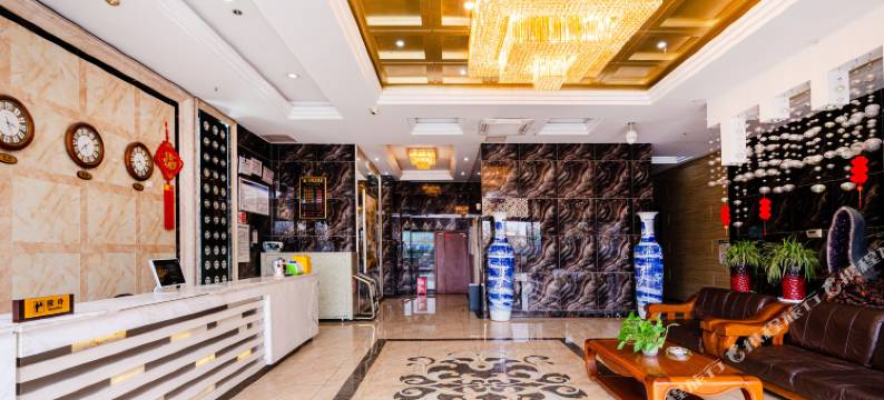 成都百辰大酒店(成都站福宁路地铁站店)图片