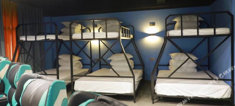 菲克电竞酒店(张家界大庸府城店)图片