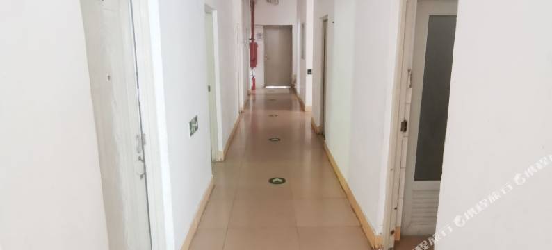 汕尾夜来香旅店图片