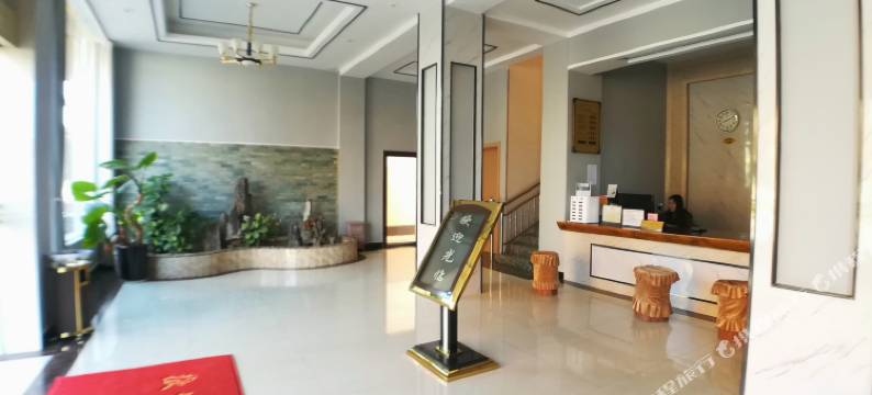 石屏鸿源酒店图片