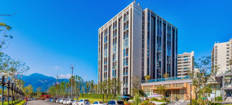 斯维登酒店(西昌万达广场邛海17度店)图片