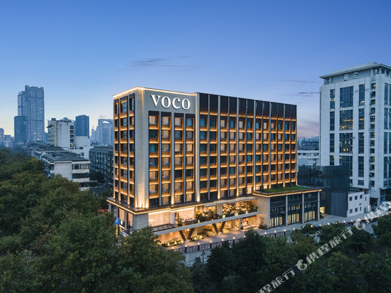南京东方珍珠voco酒店