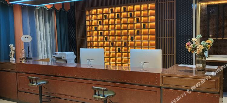 喆·非酒店(海北祁连县人民广场店)图片