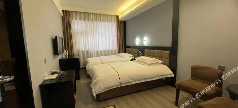 青春假日酒店(渭南东风大街店)图片