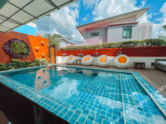 拜县切尔凯伊旅馆