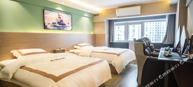 贵阳轻游电竞酒店(金融城CCPARK店)图片