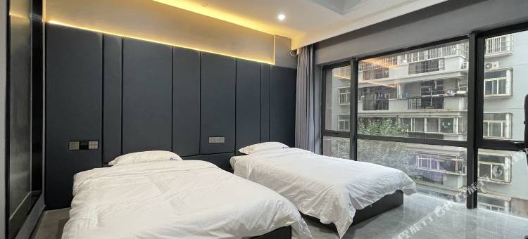 W电竞酒店(武汉东站店)图片