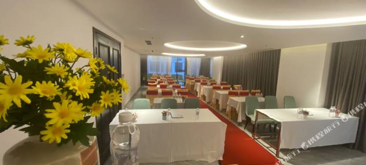 科迪亚尔大酒店(Cordial Grand Hotel Da Nang Beach)图片