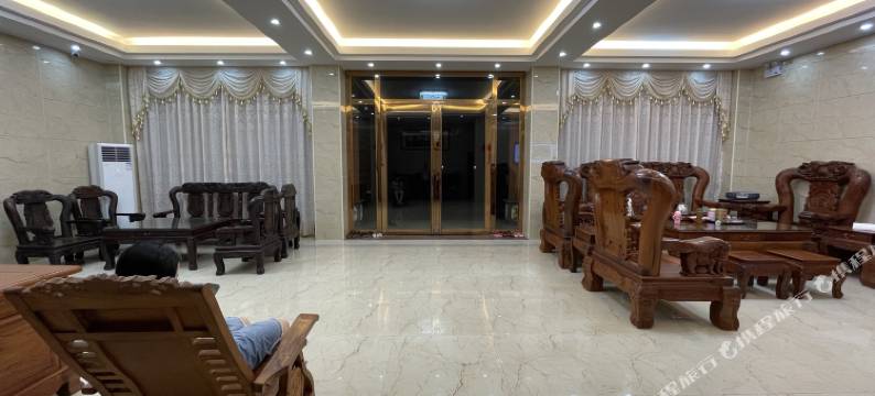 东兴苏堤客栈(万尾金滩店)图片