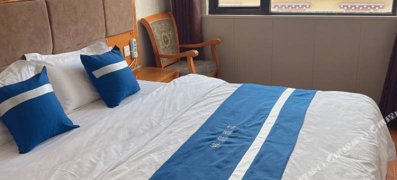 色达愿遂大酒店图片