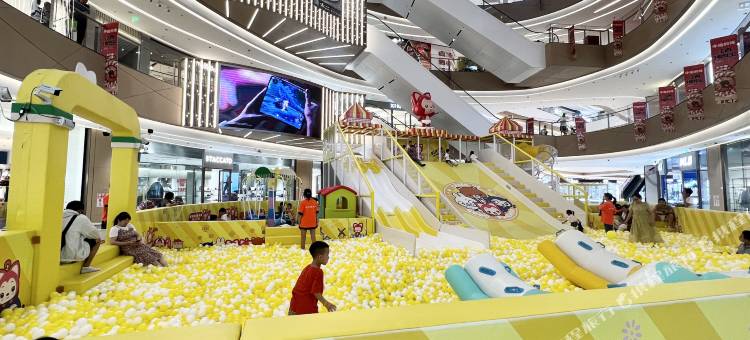 栖月·轻奢Loft影院公寓(万象汇店)图片