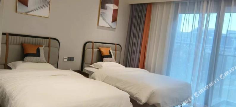 心悦公寓(深圳国际会展中心店)图片