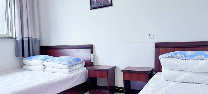 白石山凉程农家院图片