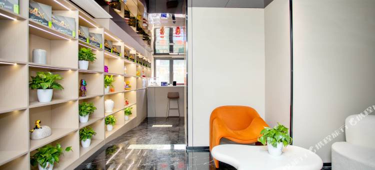 艾特摩高电竞智能酒店(涡阳新街里店)图片